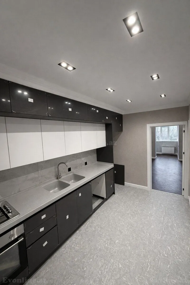 Satılır 3 otaqlı Mənzil Köhnə tikili 80 m² Nərimanov r. - şəkil 8