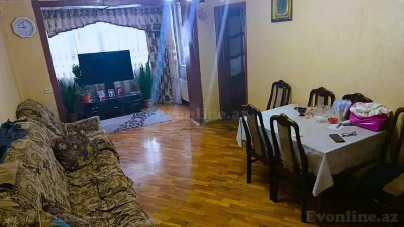 Satılır 3 otaqlı Mənzil Köhnə tikili 80 m² Yasamal - şəkil 3