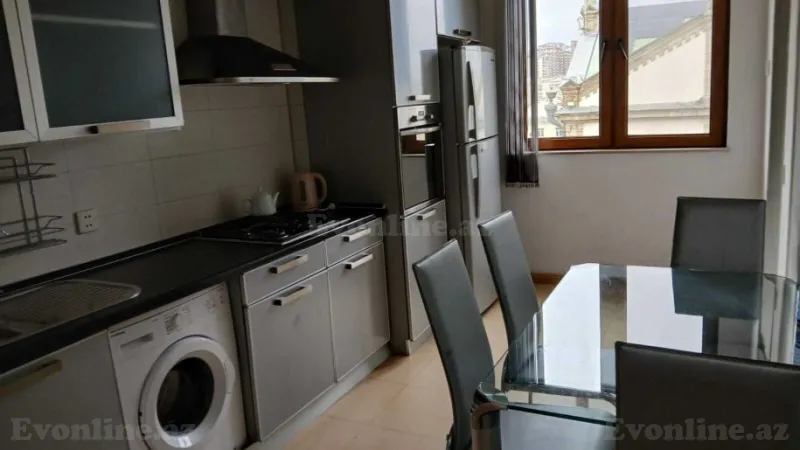 Kirayə verilir 3 otaqlı Mənzil Köhnə tikili 100 m² 28 May m. - şəkil 7