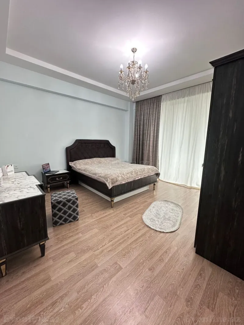 Kirayə verilir 3 otaqlı Mənzil Yeni tikili 160 m² Elmlər Akademiyası m. - şəkil 7