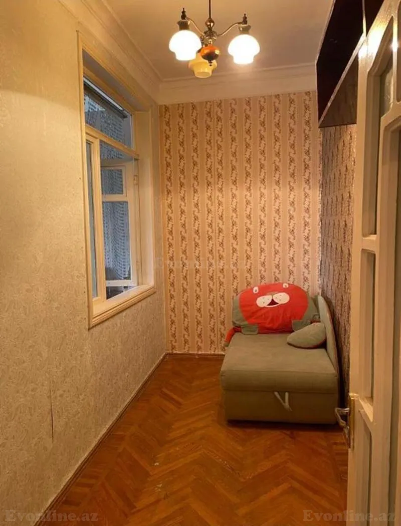 Satılır 3 otaqlı Mənzil Köhnə tikili 70 m² Nizami m. - şəkil 10