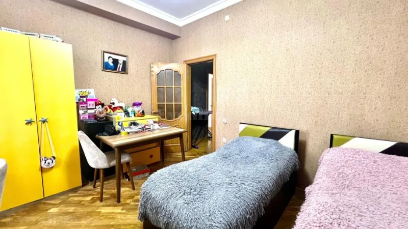 Satılır 3 otaqlı Mənzil Yeni tikili 128 m² Nəsimi r. - şəkil 8