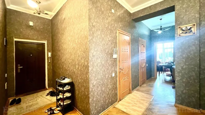 Satılır 3 otaqlı Mənzil Yeni tikili 128 m² Nəsimi r. - şəkil 10