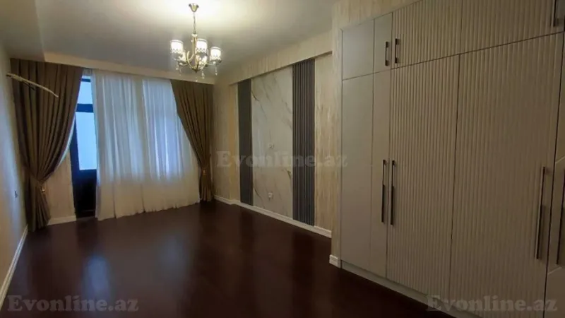 Satılır 4 otaqlı Mənzil Yeni tikili 215 m² Azadlıq prospekti m. - şəkil 8