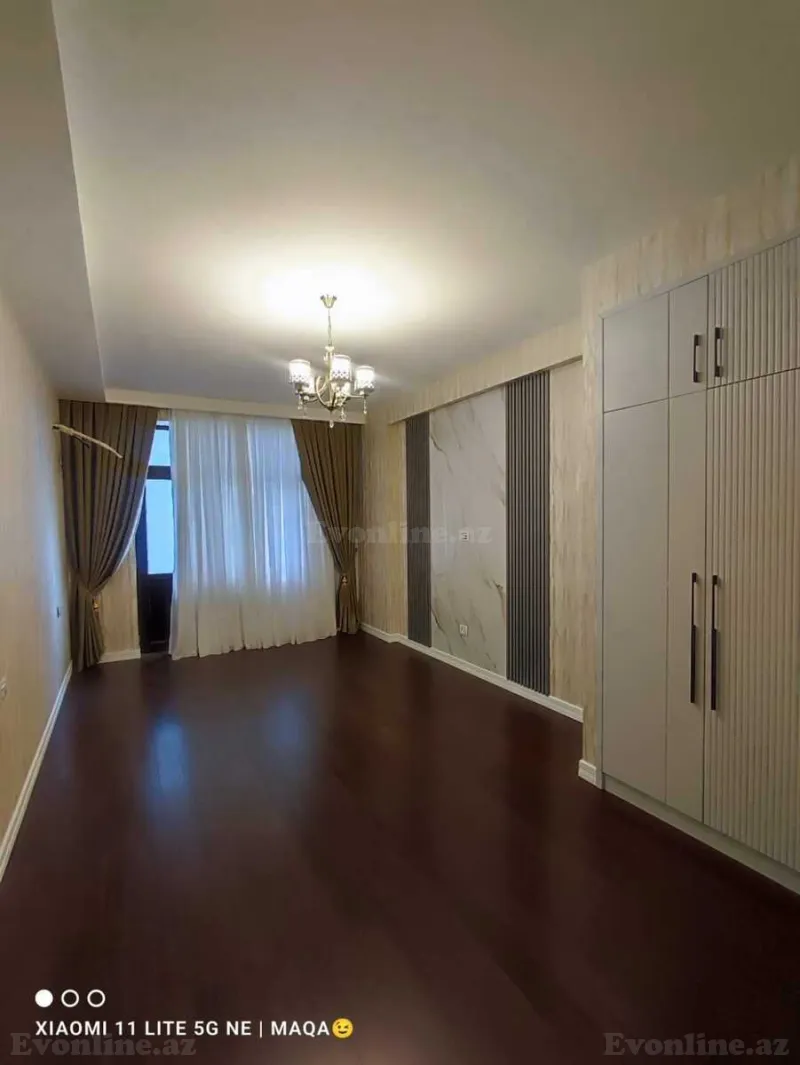 Satılır 4 otaqlı Mənzil Yeni tikili 215 m² Azadlıq prospekti m. - şəkil 9