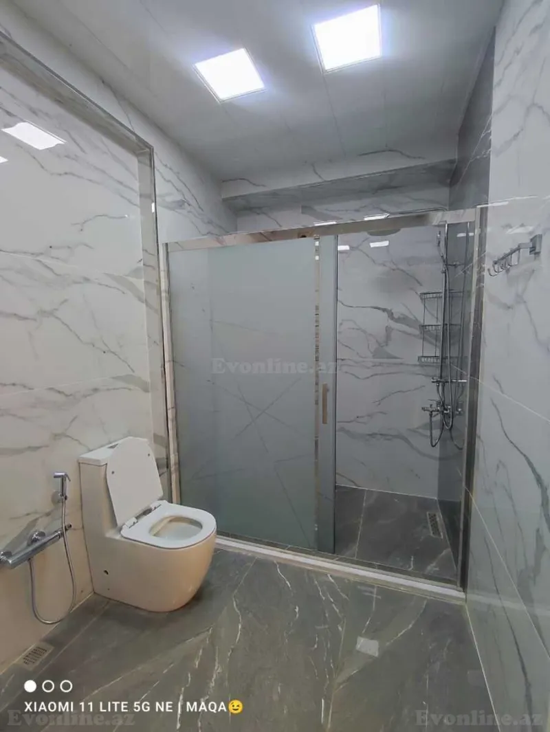 Satılır 4 otaqlı Mənzil Yeni tikili 215 m² Azadlıq prospekti m. - şəkil 25