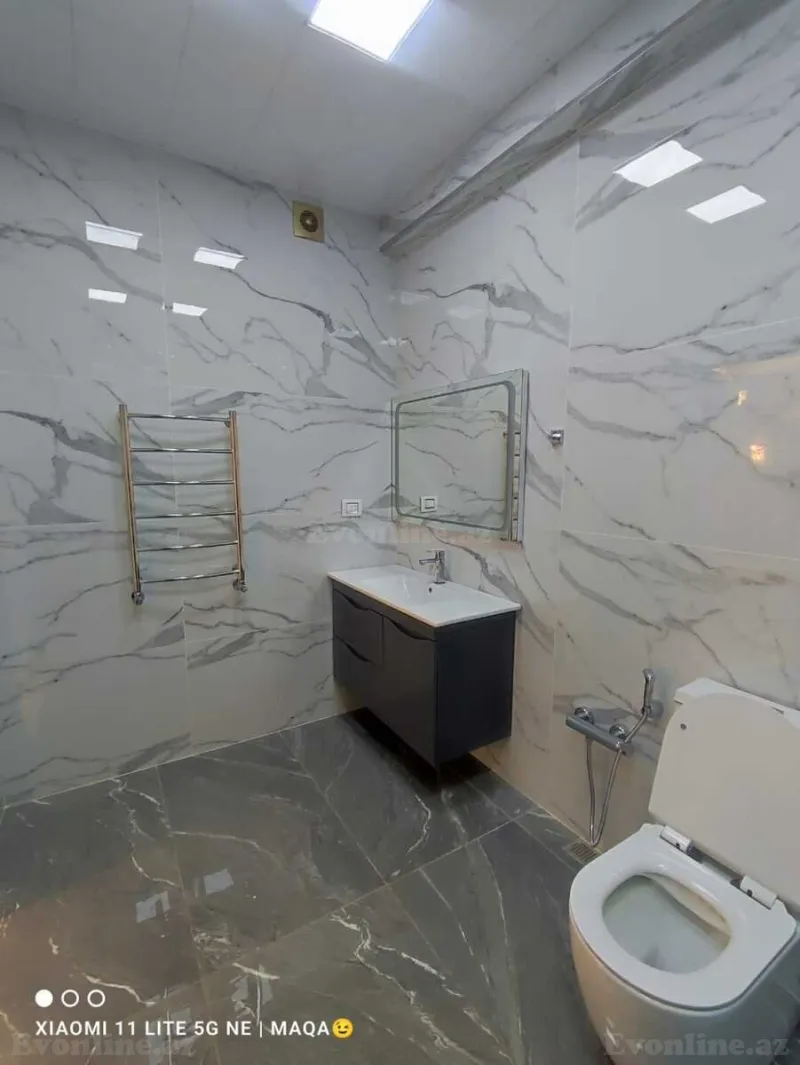 Satılır 4 otaqlı Mənzil Yeni tikili 215 m² Azadlıq prospekti m. - şəkil 26