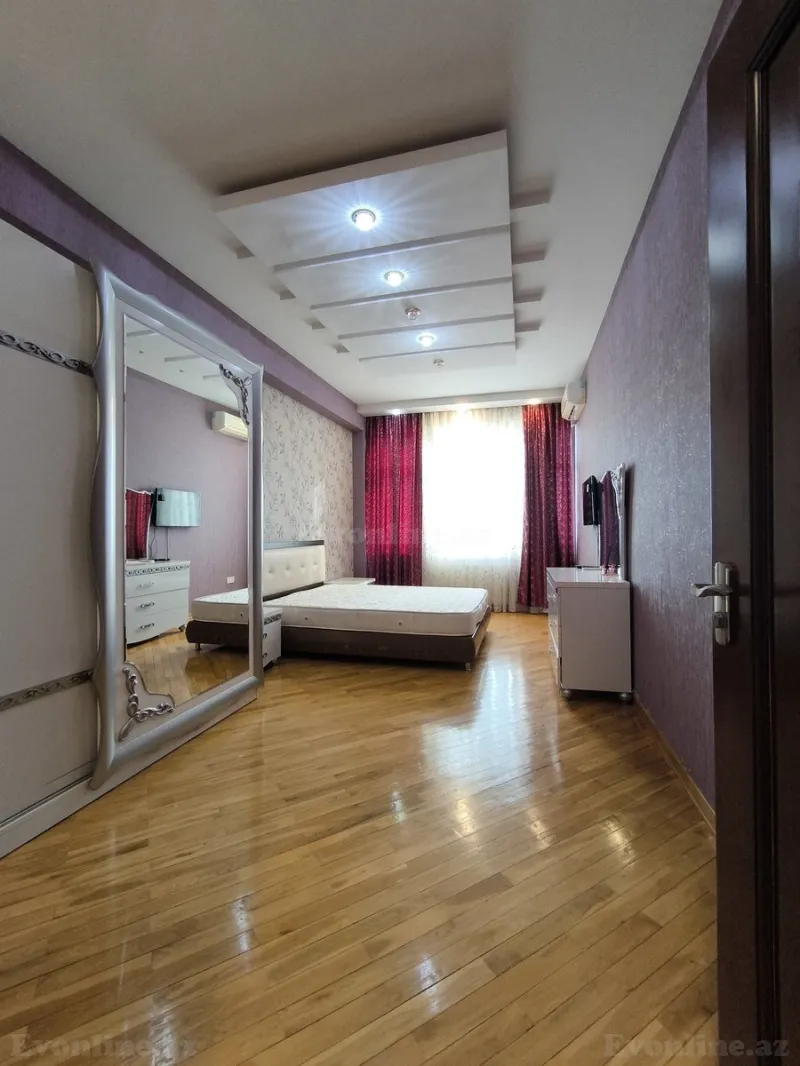 Kirayə verilir 3 otaqlı Mənzil Yeni tikili 130 m² Xətai m. - şəkil 3