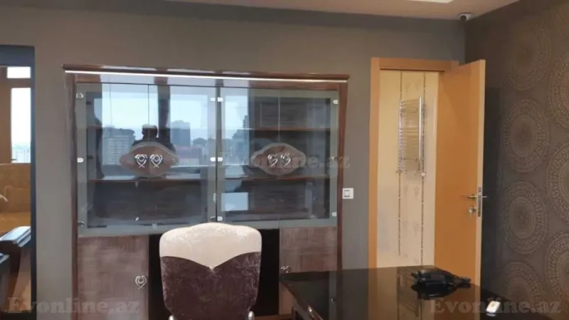 Satılır Obyekt 850 m² Bayıl