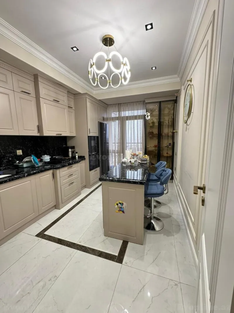 Satılır 3 otaqlı Mənzil Yeni tikili 110 m² Nəsimi r. - şəkil 6