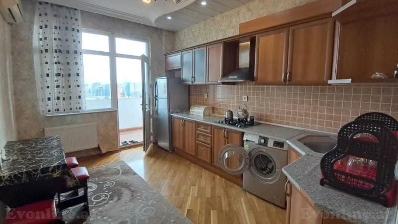 Kirayə verilir 2 otaqlı Mənzil Yeni tikili 82 m² Nəsimi r. - şəkil 12