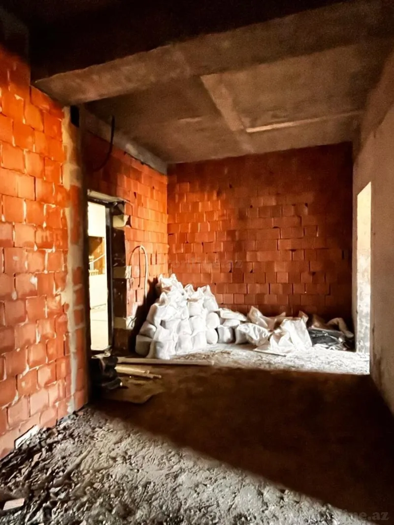 Satılır 2 otaqlı Mənzil Yeni tikili 86 m² 28 May m. - şəkil 6