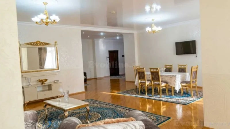 Kirayə verilir 4 otaqlı Mənzil Yeni tikili 230 m² 28 May m.