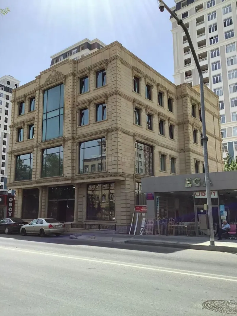 Kirayə verilir Obyekt 1800 m² Nərimanov r.