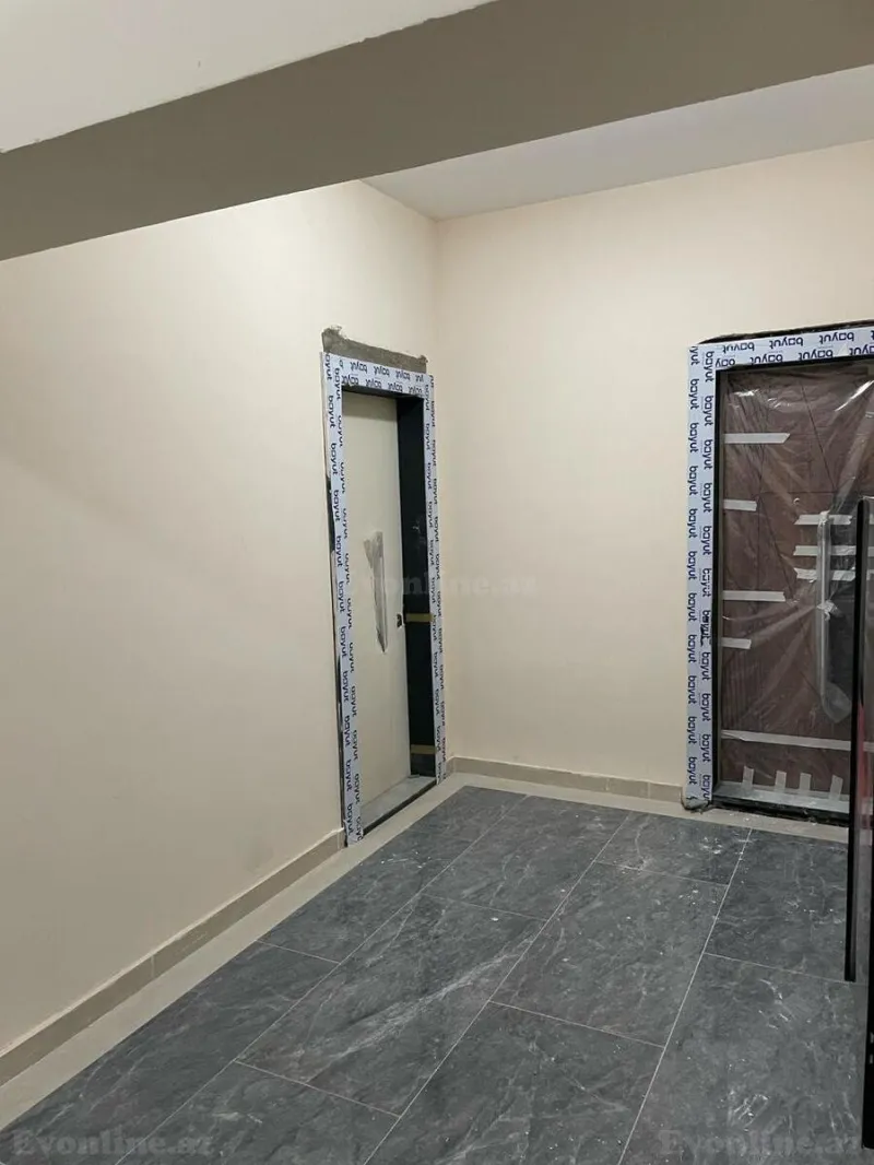 Satılır 3 otaqlı Mənzil Yeni tikili 120 m² 28 May m. - şəkil 3