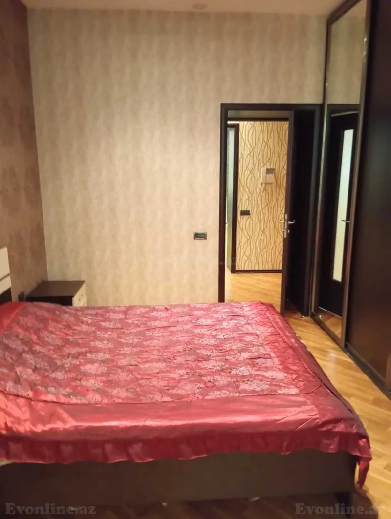 Satılır 2 otaqlı Mənzil Köhnə tikili 80 m² Sahil m. - şəkil 9