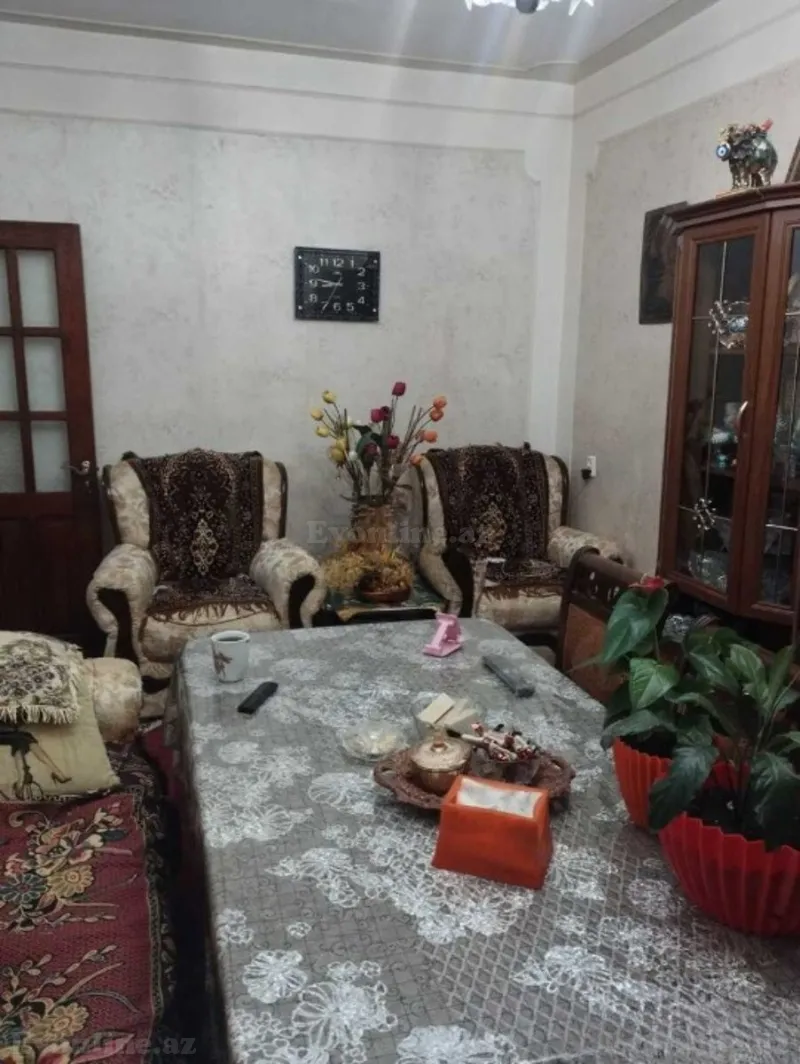 Satılır 2 otaqlı Mənzil Köhnə tikili 60 m² Xətai r.