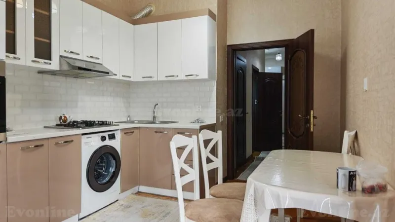 Kirayə verilir 3 otaqlı Mənzil Yeni tikili 100 m² 28 May m. - şəkil 2