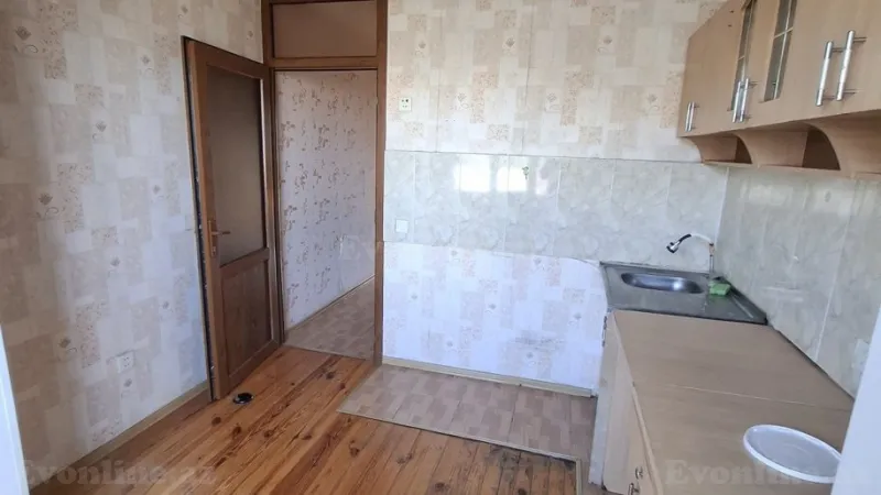 Satılır 2 otaqlı Mənzil Köhnə tikili 65 m² Əhmədli - şəkil 13