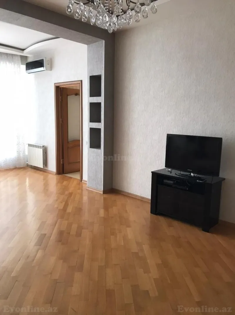 Kirayə verilir 2 otaqlı Mənzil Yeni tikili 68 m² Xətai m. - şəkil 2