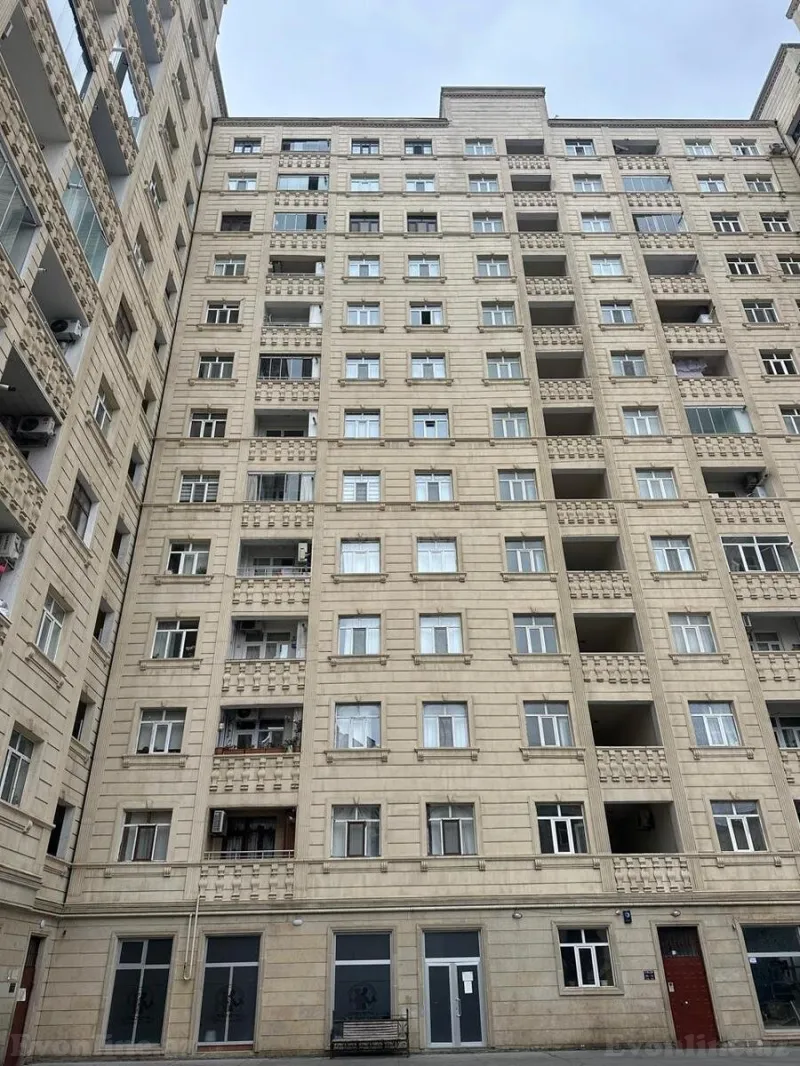 Satılır 3 otaqlı Mənzil Yeni tikili 105 m² 6-cı mikrorayon