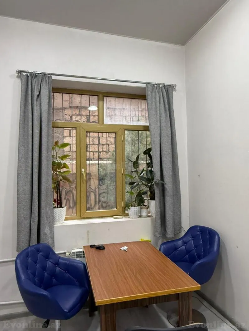 Kirayə verilir Ofis 18 m² 28 May m. - şəkil 3