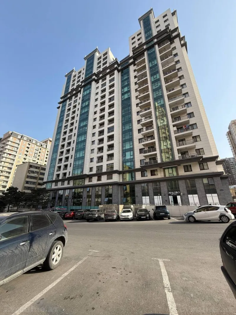 Kirayə verilir Obyekt 105 m² Yasamal