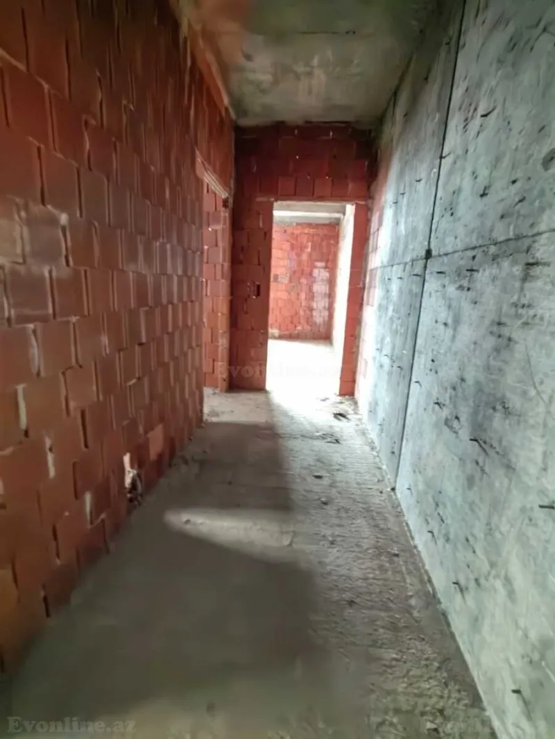 Satılır 4 otaqlı Mənzil Yeni tikili 150 m² 8-ci mikrorayon - şəkil 17
