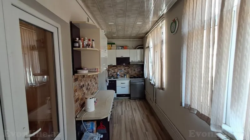 Satılır 3 otaqlı Mənzil Köhnə tikili 70 m² Yeni Yasamal - şəkil 7