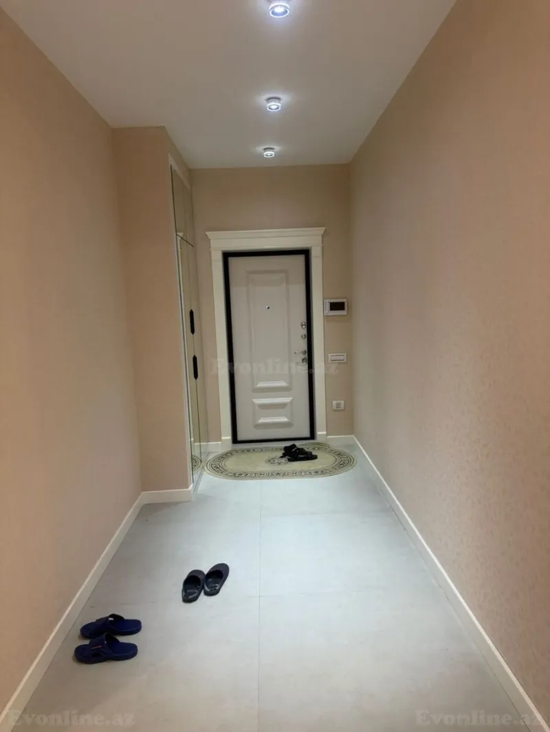 Kirayə verilir 3 otaqlı Mənzil Yeni tikili 137 m² Nəsimi r. - şəkil 9