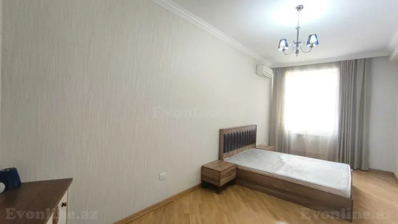 Kirayə verilir 4 otaqlı Mənzil Yeni tikili 190 m² 28 May m. - şəkil 8