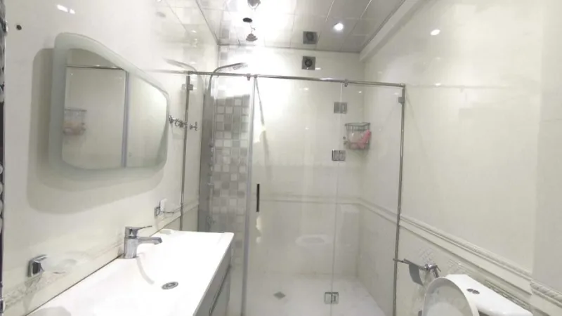 Kirayə verilir 4 otaqlı Mənzil Yeni tikili 190 m² 28 May m. - şəkil 12