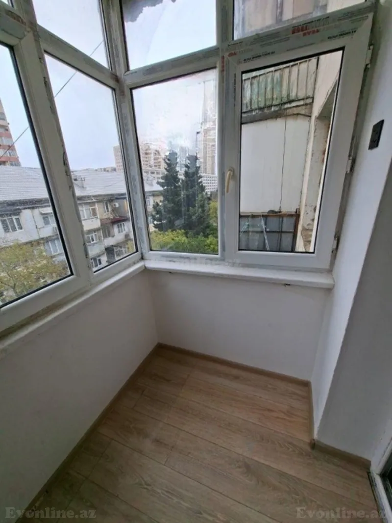 Satılır 2 otaqlı Mənzil Köhnə tikili 40 m² Elmlər Akademiyası m. - şəkil 8