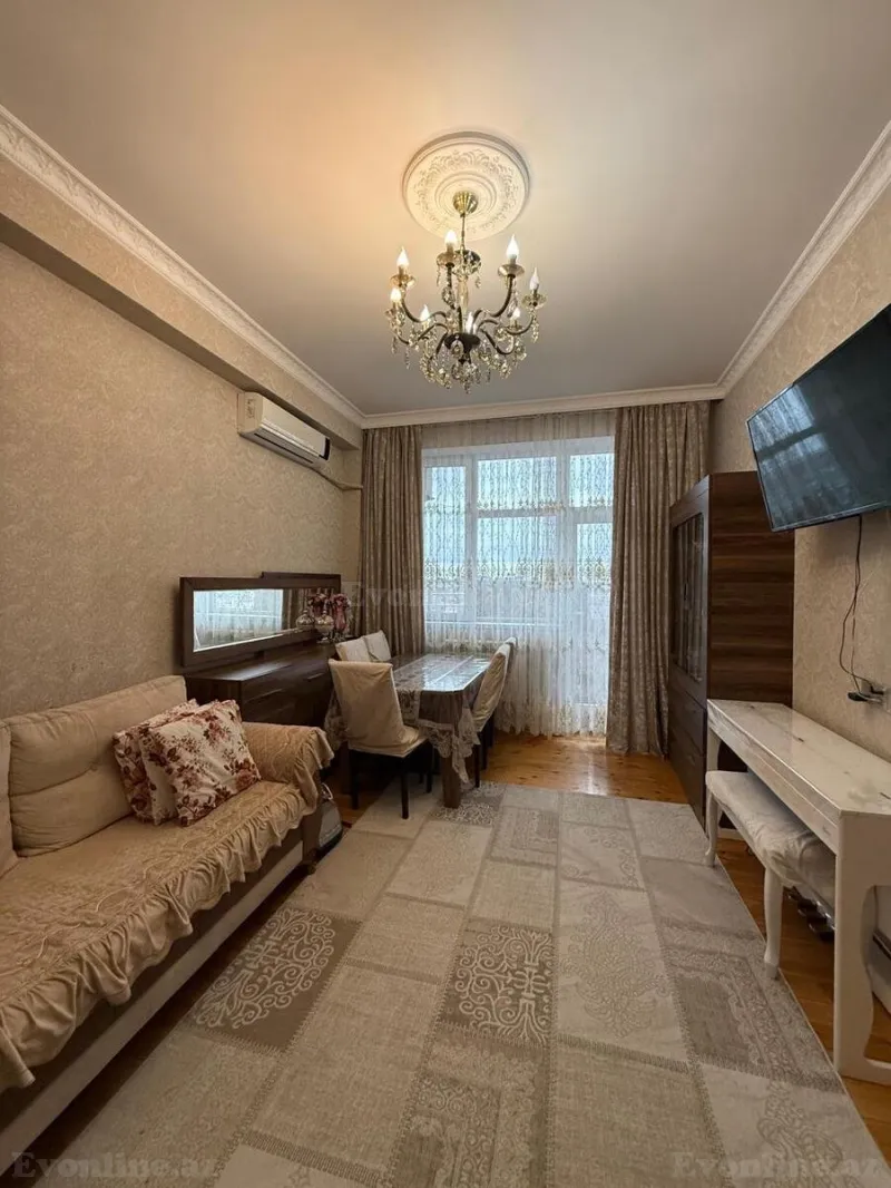 Satılır 2 otaqlı Mənzil Yeni tikili 58 m² Qaraçuxur