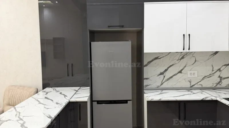 Satılır 2 otaqlı Mənzil Yeni tikili 83 m² 28 May m. - şəkil 3