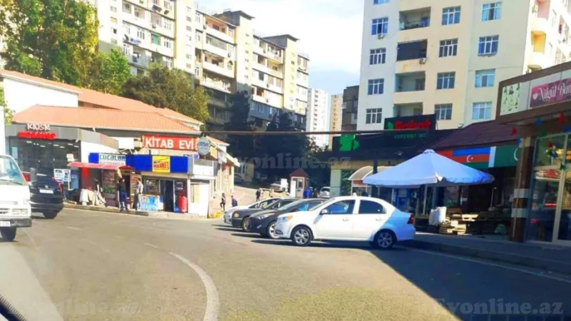 Satılır 5 otaqlı Mənzil Köhnə tikili 120 m² Əhmədli m. - şəkil 2