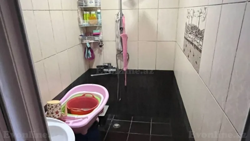 Satılır 5 otaqlı Mənzil Köhnə tikili 120 m² Əhmədli m. - şəkil 15