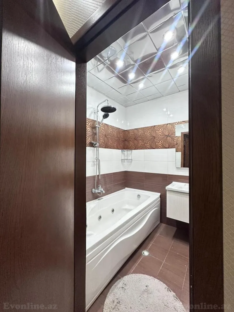 Kirayə verilir 3 otaqlı Mənzil Yeni tikili 120 m² 28 May m. - şəkil 17