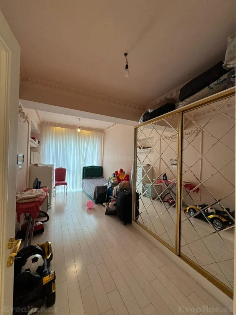 Satılır 4 otaqlı Mənzil Yeni tikili 185 m² Xətai m. - şəkil 18