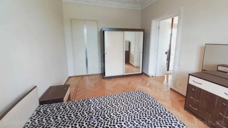 Kirayə verilir 3 otaqlı Mənzil Köhnə tikili 100 m² İçərişəhər m. - şəkil 8