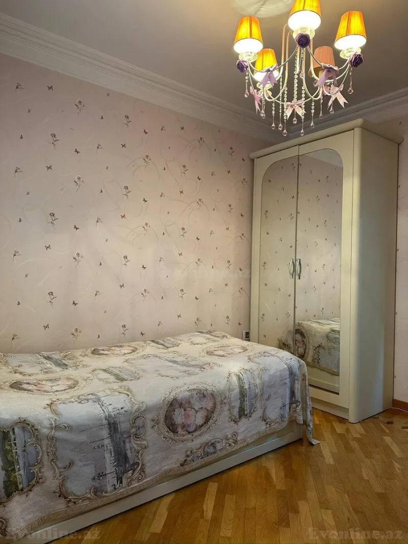 Kirayə verilir 3 otaqlı Mənzil Köhnə tikili 100 m² Elmlər Akademiyası m. - şəkil 6