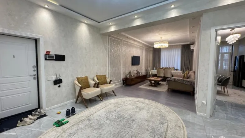 Satılır 3 otaqlı Mənzil Yeni tikili 107 m² Əhmədli - şəkil 2