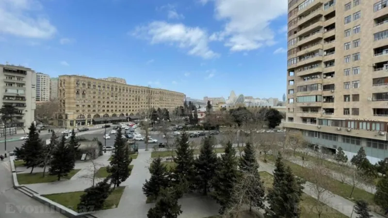 Kirayə verilir 2 otaqlı Mənzil Yeni tikili 80 m² Nərimanov r. - şəkil 14