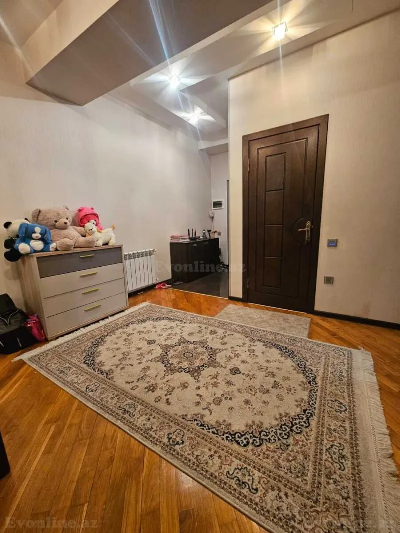 Satılır 2 otaqlı Mənzil Yeni tikili 105 m² Neftçilər m. - şəkil 9