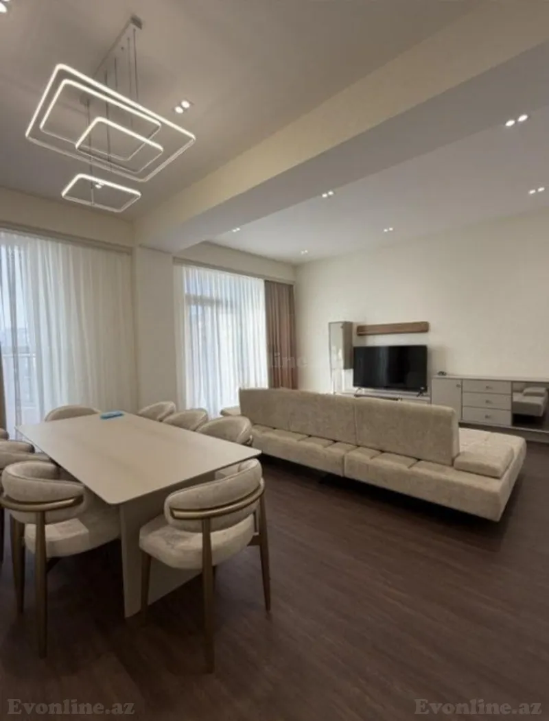 Kirayə verilir 3 otaqlı Mənzil Yeni tikili 140 m² Xətai r.