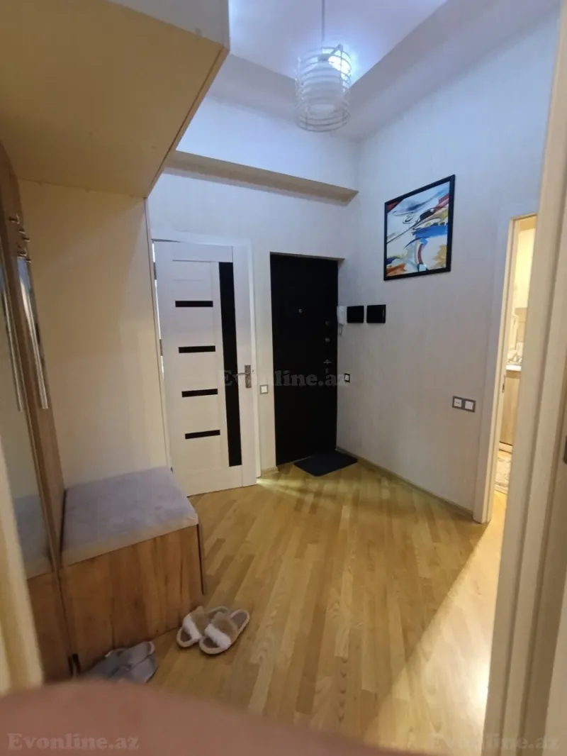 Kirayə verilir 2 otaqlı Mənzil Yeni tikili 73 m² 7-ci mikrorayon