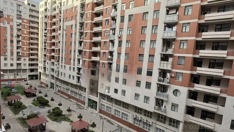 Satılır 3 otaqlı Mənzil Yeni tikili 110 m² 8 Noyabr m.