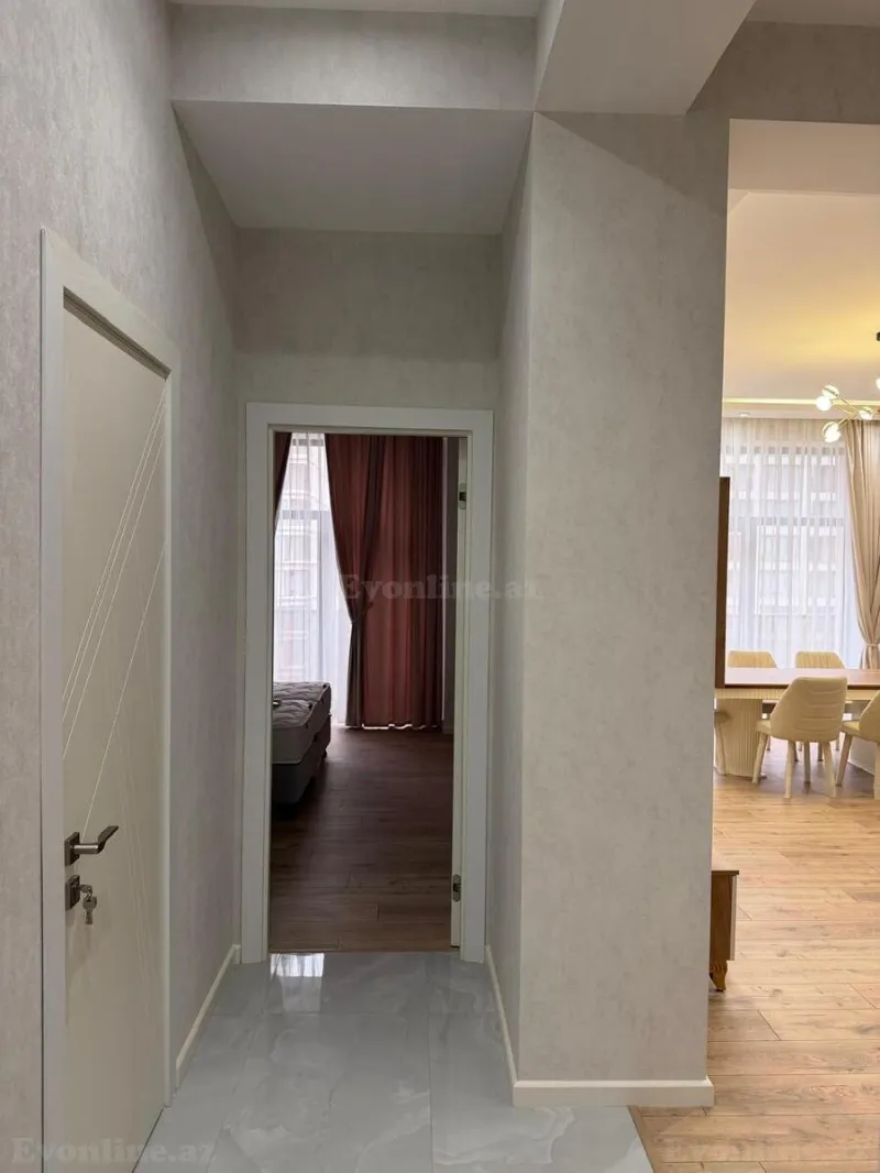 Satılır 2 otaqlı Mənzil Yeni tikili 84 m² 28 May m. - şəkil 9