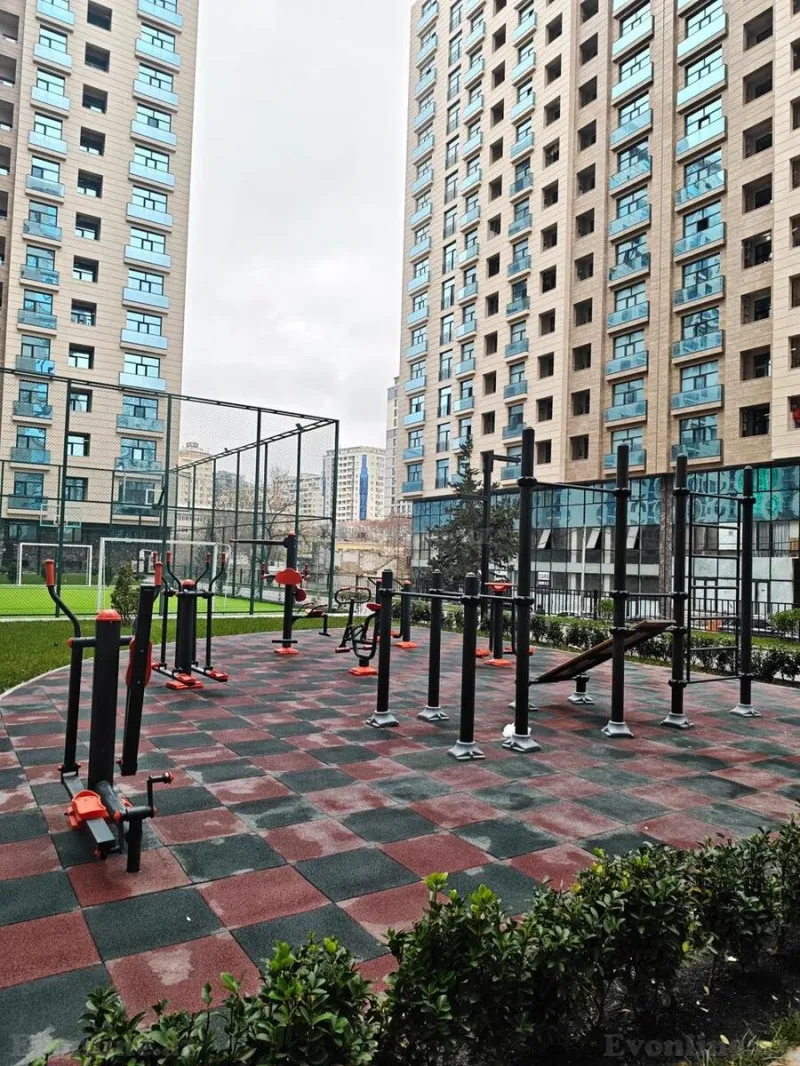 Satılır 2 otaqlı Mənzil Yeni tikili 84 m² 28 May m. - şəkil 16