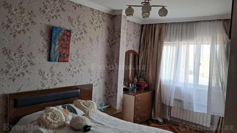 Satılır 3 otaqlı Mənzil Köhnə tikili 75 m² Yeni Yasamal - şəkil 6